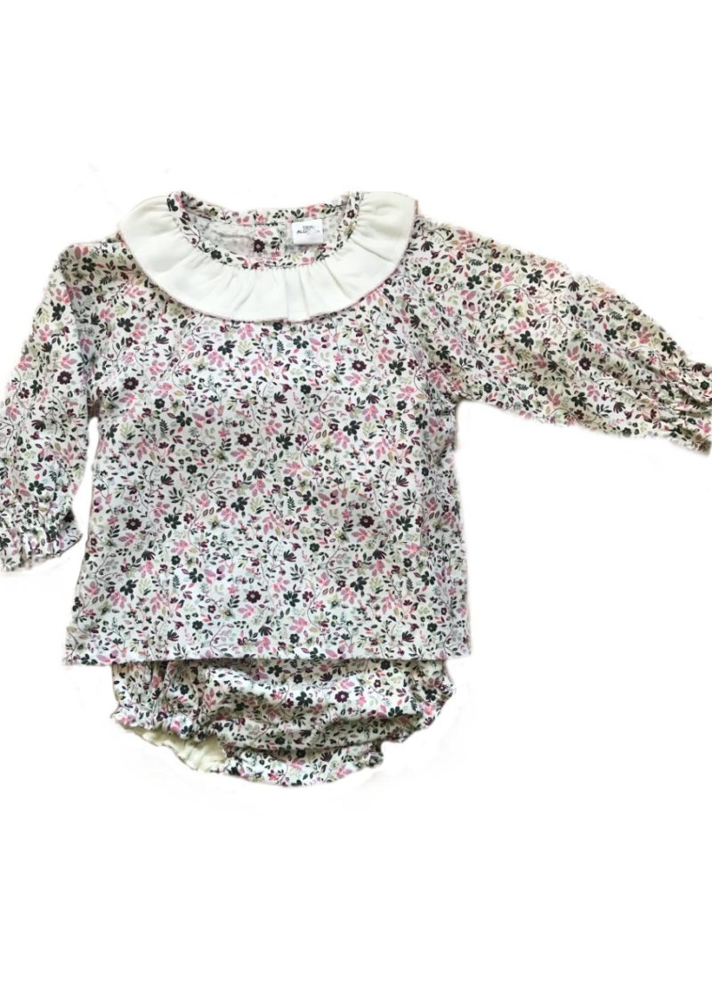 "conjuntos de punto de tricot". "Ropa de bebe original". "cotton bebé". "Ropa bonita de primera puesta". "Ropita para los primeros meses". Ropa bebe. Cotton-bebe. ropa de punto. "De venta en la tienda online de cotton-bebe". "Conjuntos de ranita y camisa para bebé". "pelele de bebé". "conjunto de pelele". "Conjunto de ranita rosa para bebé".